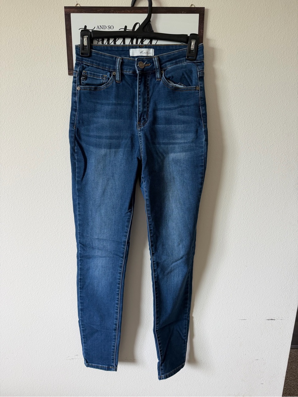 Kancan Women’s Dark Blue Skinny Jeans
